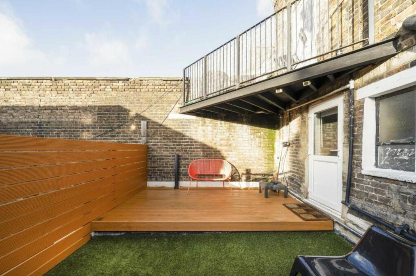 Modernised Apartments 1 And 2 Bedrooms Option Terrace And Balcony High Street Londres Extérieur photo