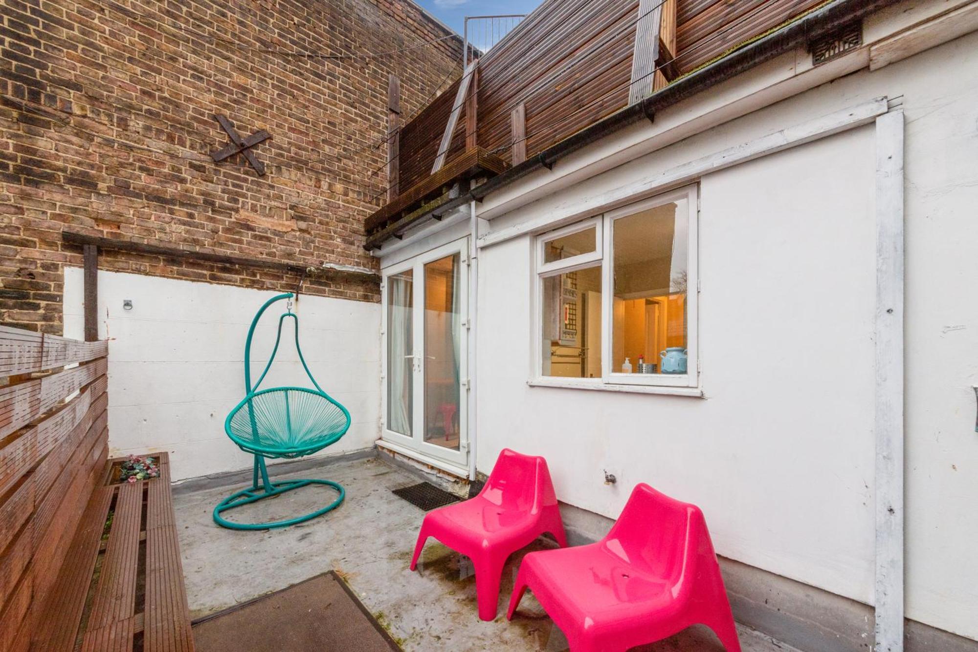 Modernised Apartments 1 And 2 Bedrooms Option Terrace And Balcony High Street Londres Extérieur photo